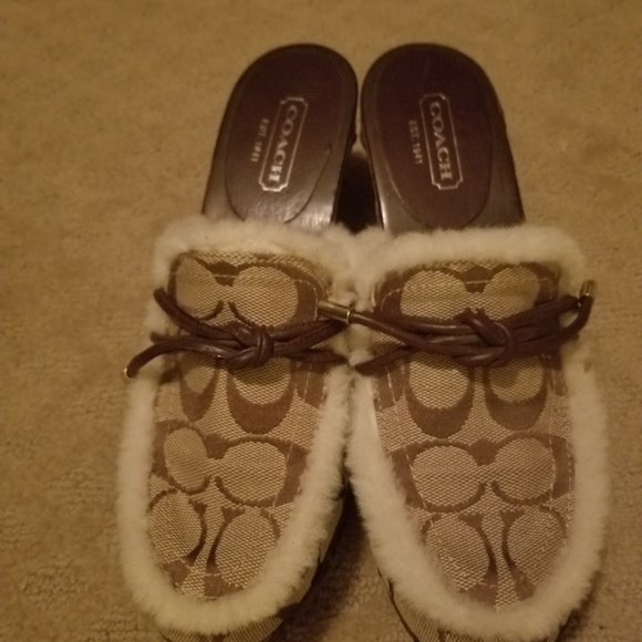 Coach mules - Picture 2 of 2